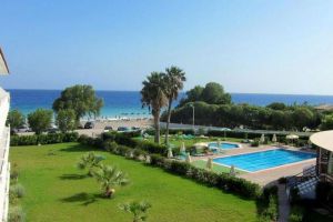 Pylea Beach Hotel