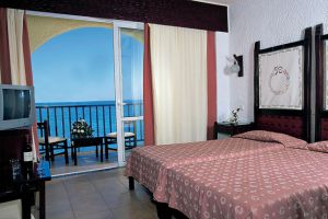 Lefkoniko Beach Hotel