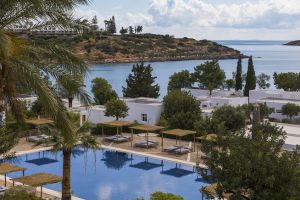 Minos Beach Art Hotel