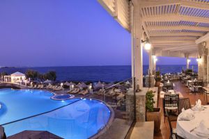 Alexander Beach Hotel