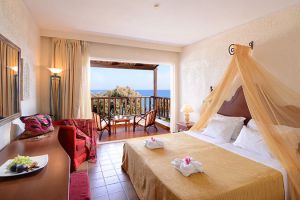 Alexander Beach Hotel