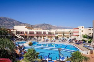 Vantaris Palace Hotel