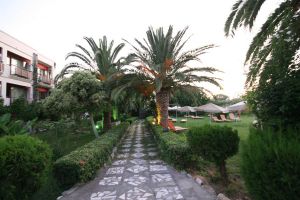 May Beach Hotel