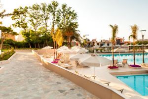 Porto Platanias Village Resort