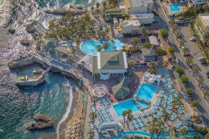Star Beach Village