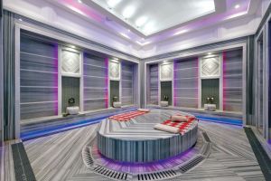 Sway Hotel ex Xanadu Snow White