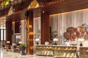 Moevenpick Resort
