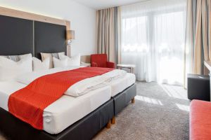 Double Room Ambiente With Balcony