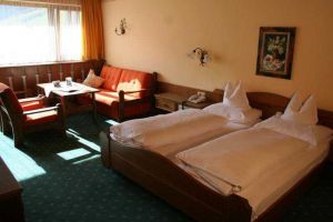 Kirchler Badhotel