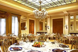 Grande Bretagne, a Luxury Collection Hotel De Luxe