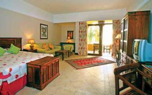 AL HAMRA FORT HOTEL & BEACH RESORT 