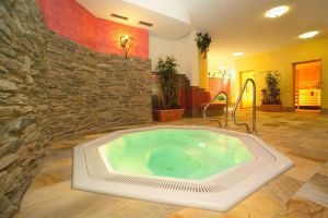 Toni Apart Hotel