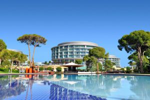 Calista Luxury Resort