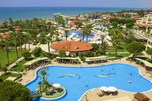 Bellis Deluxe Hotel