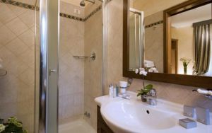 Trevi Hotel