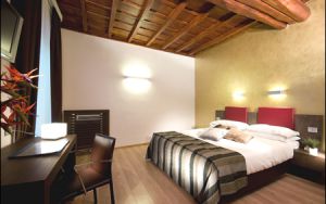 Trevi Hotel