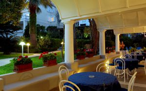 A'Pazziella Hotel