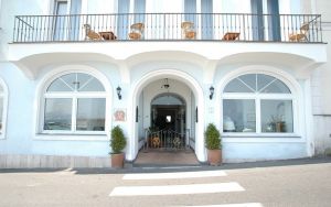 Relais Maresca Hotel