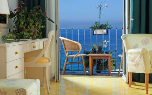 Relais Maresca Hotel