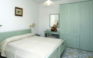 Parco Cartaromana Hotel