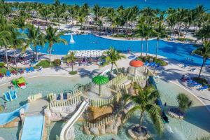 Barcelo Maya Colonial