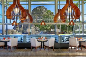 Al Bustan Palace, a Ritz-Carlton Hotel