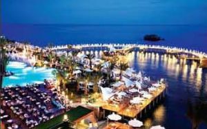 GRANADA LUXURY RESORT & SPA 