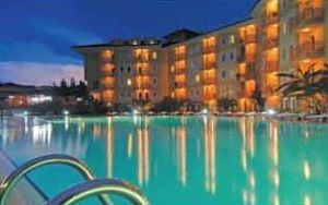 AKKA CLAROS HOTEL 