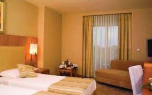 LE CHATEOU DE PRESTIGE SPA & THALASSO DE LUX 