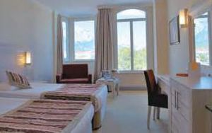 ORANGE COUNTY DE LUXE HOTEL 